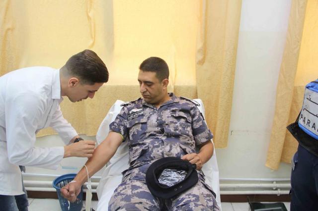 مديرية دفاع مدني البلقاء تنظم حملة للتبرع بالدم .. صور 